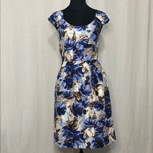 Banana Republic Floral Dress - Scoop Neck | Size 4 | Elegant Print